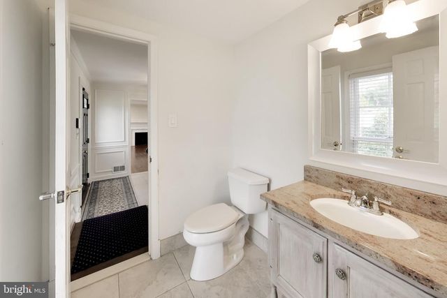 7724 FONTAINE ST, Potomac, MD 20854