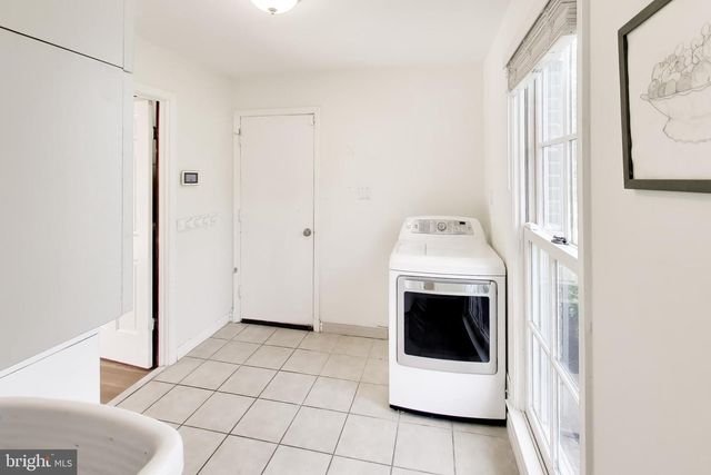 7724 FONTAINE ST, Potomac, MD 20854