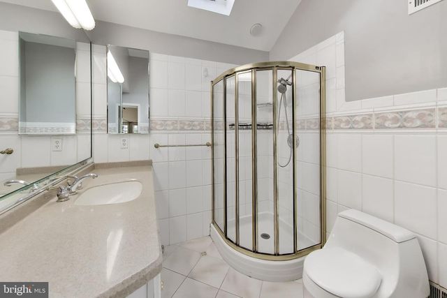 7724 FONTAINE ST, Potomac, MD 20854