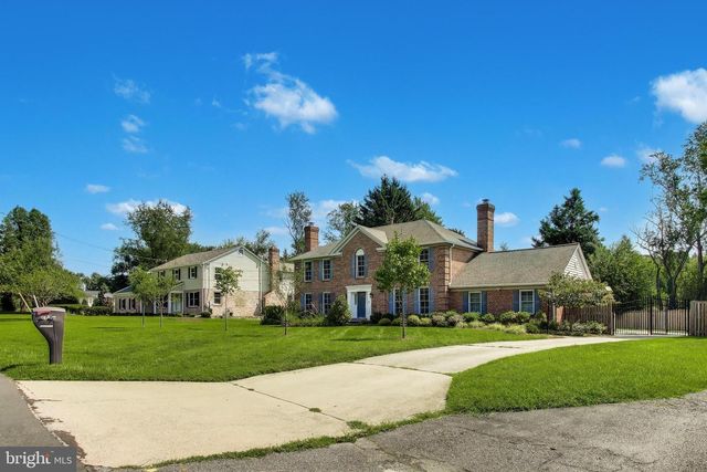 7724 FONTAINE ST, Potomac, MD 20854