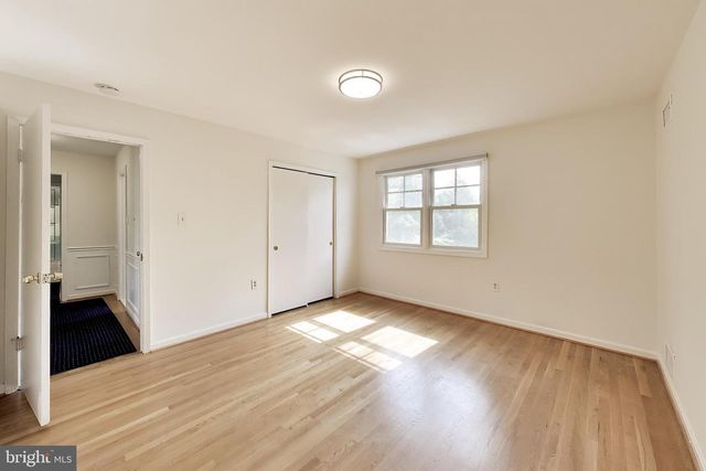 7724 FONTAINE ST, Potomac, MD 20854