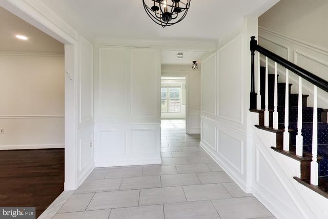 7724 FONTAINE ST, Potomac, MD 20854