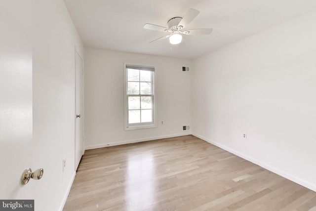 7724 FONTAINE ST, Potomac, MD 20854