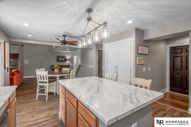 10605 Madison Street, Omaha, NE 68127