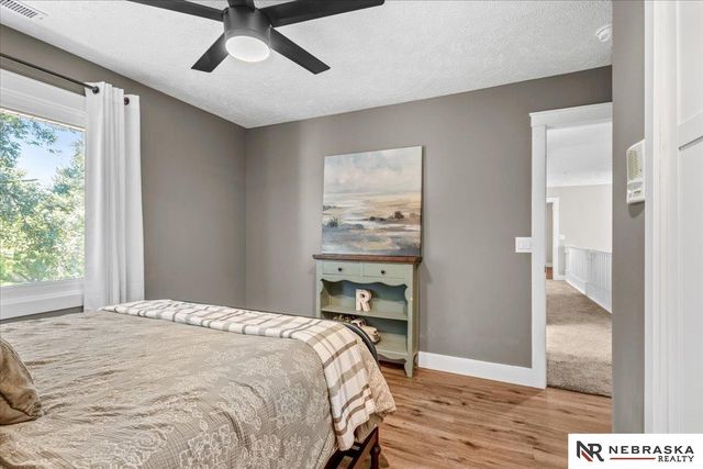 10605 Madison Street, Omaha, NE 68127