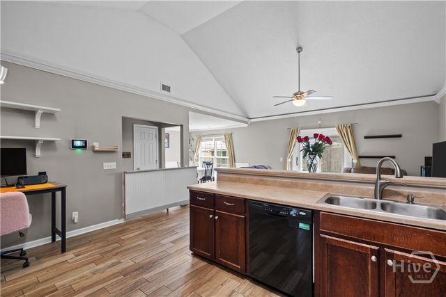 8 Rainier Lane, Savannah, GA 31405