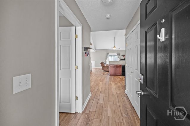 8 Rainier Lane, Savannah, GA 31405
