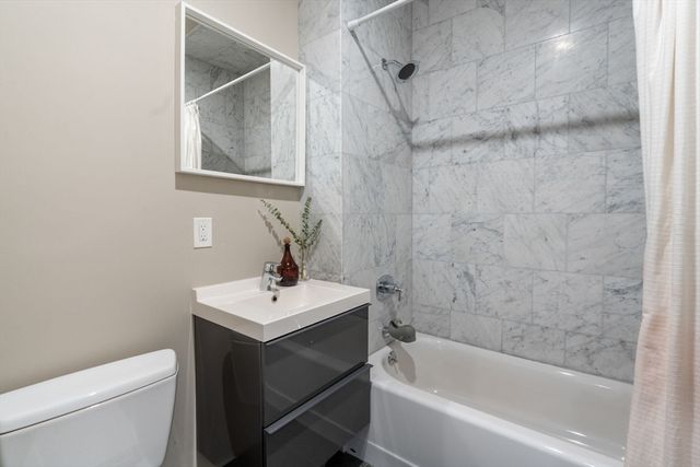 18-20 Granfield Avenue 18-3, Boston, MA 02131