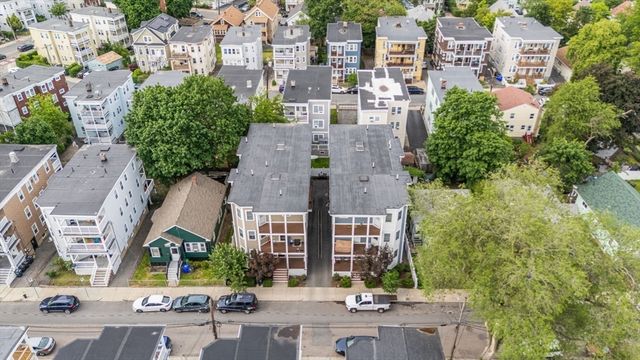 18-20 Granfield Avenue 18-3, Boston, MA 02131