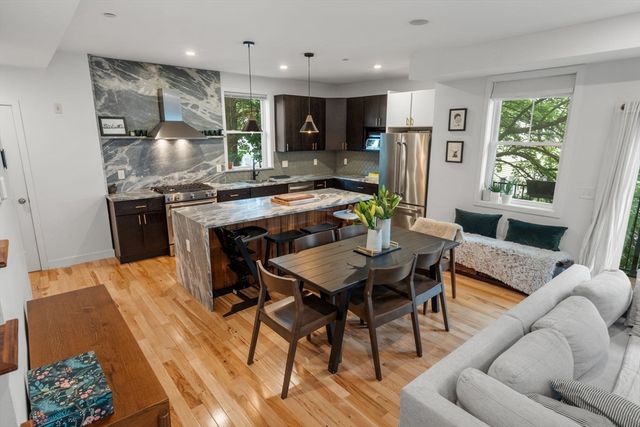 18-20 Granfield Avenue 18-3, Boston, MA 02131