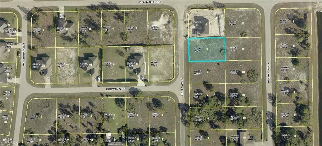 1129 Holly AVE, LEHIGH ACRES, FL 33974 — photo 3