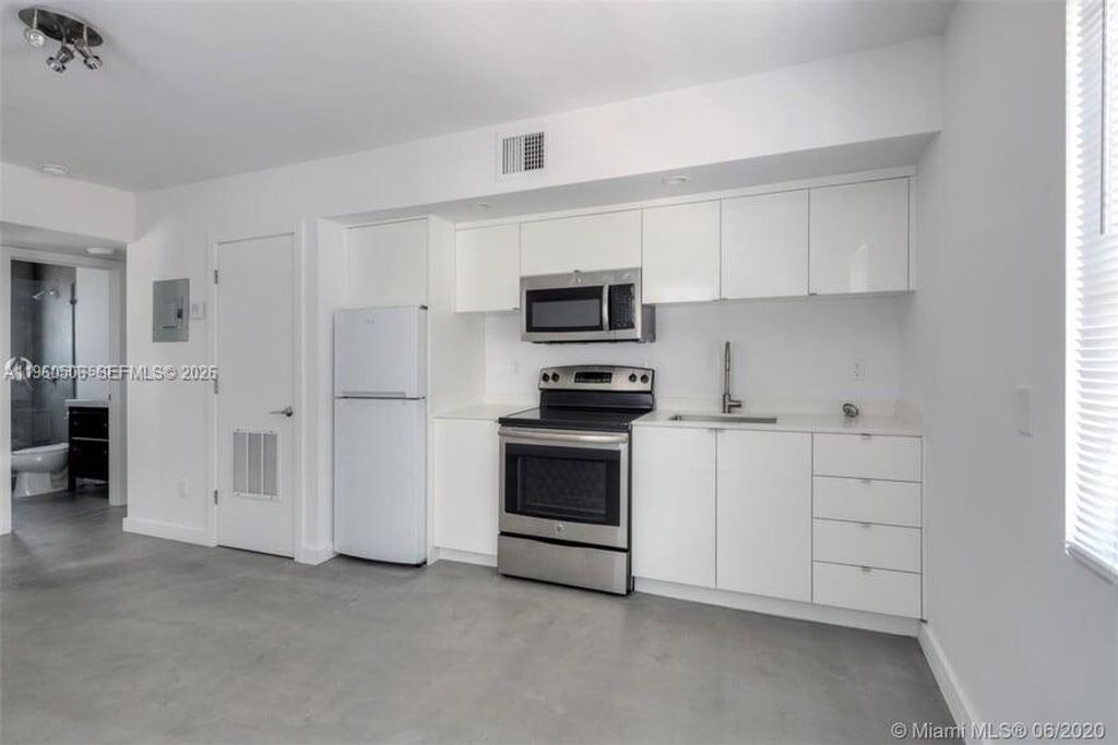 450 NE 62nd St 0, Miami, FL 33138