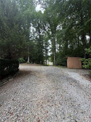 1492 Red Oak Flats Road, Dahlonega, GA 30533