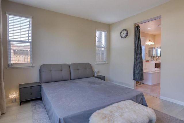 4341 Trailblazer Way, Modesto, CA 95356