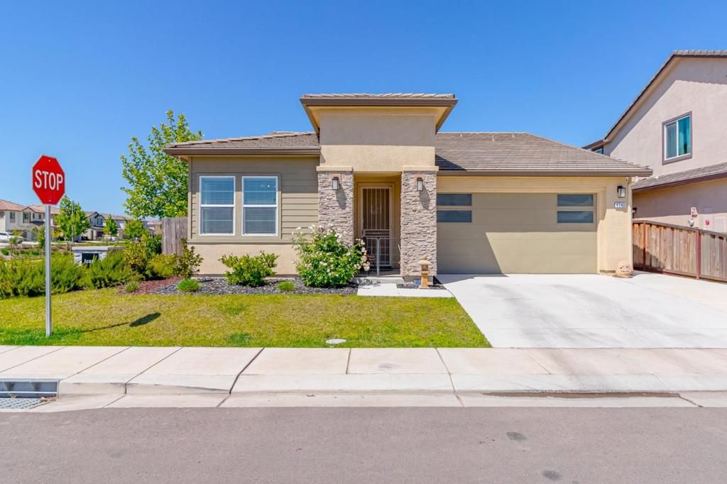 4341 Trailblazer Way, Modesto, CA 95356