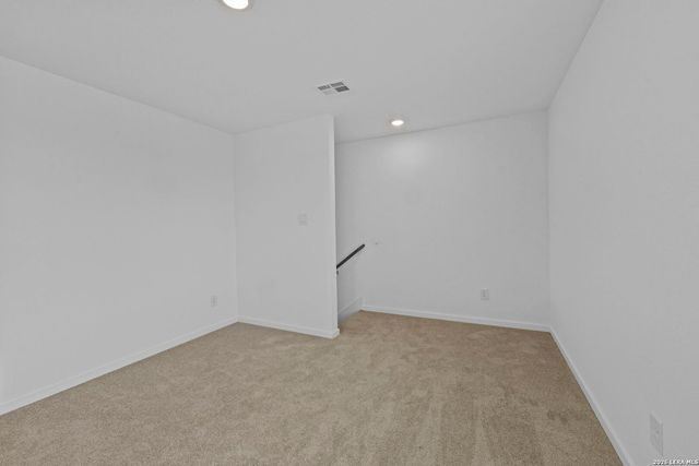 12903 Kathleen St, St Hedwig, TX 78152