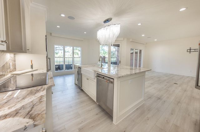 9102 Vicksburg Avenue, 13, Lubbock, TX 79424