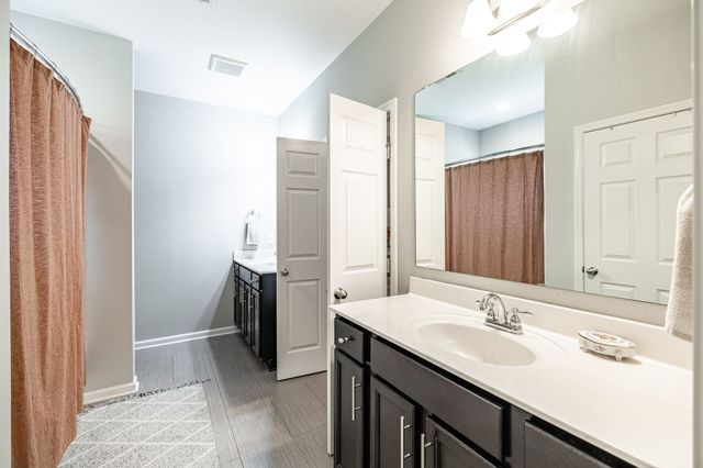 1024 Ryan Ct, Gallatin, TN 37066