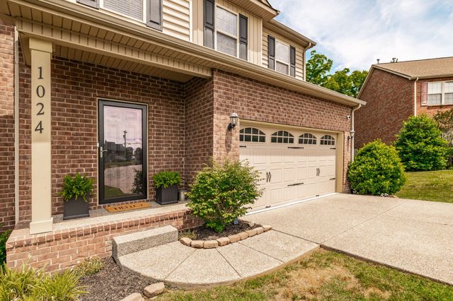 1024 Ryan Ct, Gallatin, TN 37066
