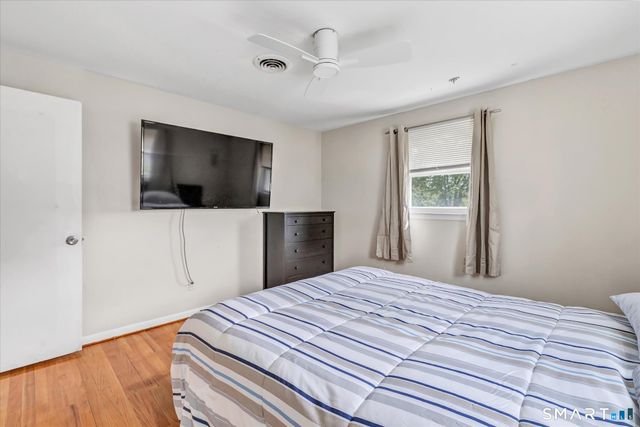 10 Nichols Terrace, Stratford, CT 06614