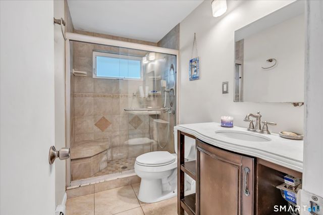 10 Nichols Terrace, Stratford, CT 06614