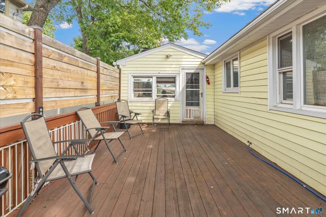 10 Nichols Terrace, Stratford, CT 06614