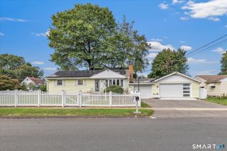 10 Nichols Terrace, Stratford, CT 06614