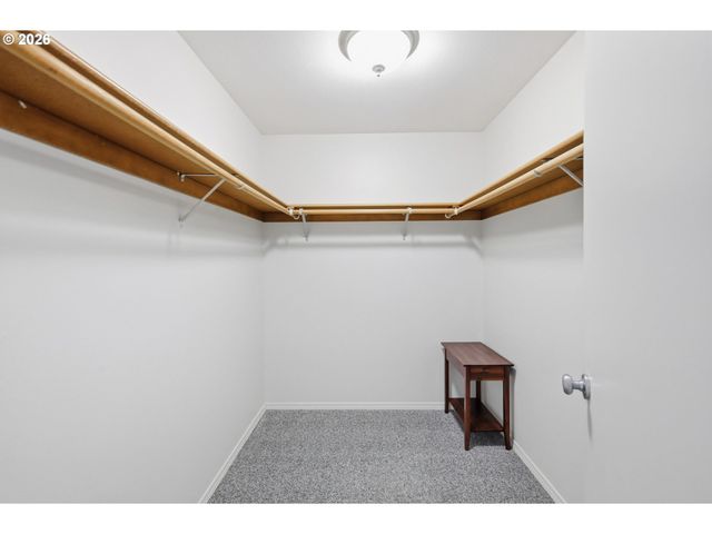 361 72ND Pl, Springfield, OR 97478