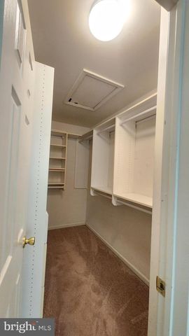 7719 SULLIVAN CIR, Alexandria, VA 22315