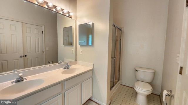 7719 SULLIVAN CIR, Alexandria, VA 22315