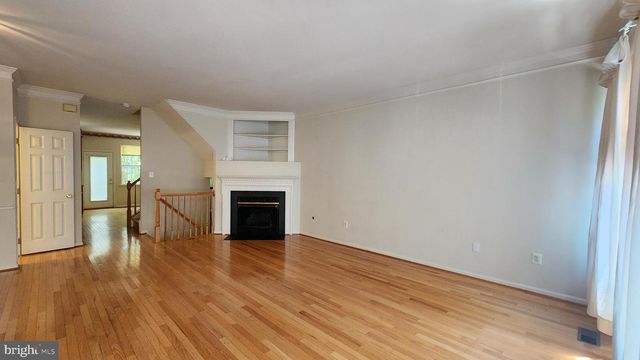 7719 SULLIVAN CIR, Alexandria, VA 22315
