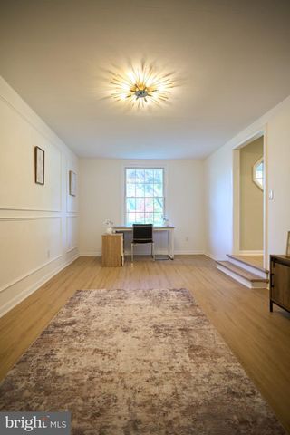 34 HILLSIDE RD, Stratford, NJ 08084