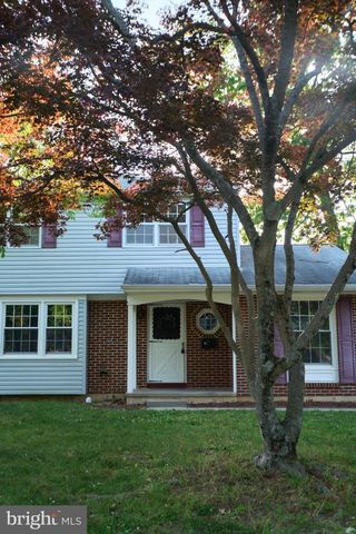 34 HILLSIDE RD, Stratford, NJ 08084