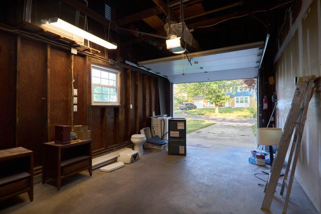34 HILLSIDE RD, Stratford, NJ 08084
