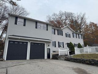 405 Granite St, Worcester, MA 01607