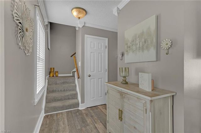 6617 Quail Hollow DR, Hayes, VA 23072
