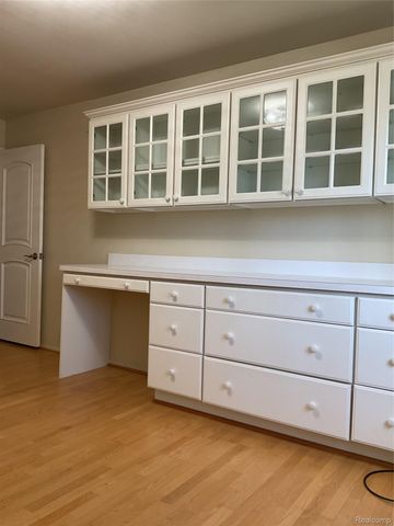 6103 Orchard Lake Road 203, West Bloomfield Charter Township, MI 48322