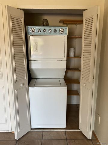 6103 Orchard Lake Road 203, West Bloomfield Charter Township, MI 48322