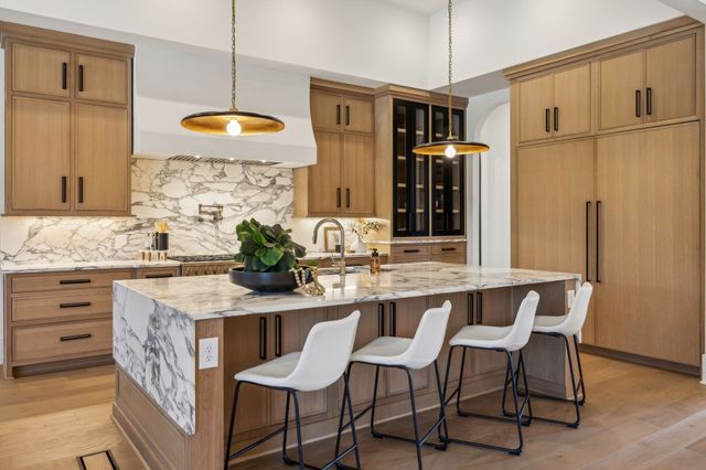 8104 Turning Point Dr, Brentwood, TN 37027