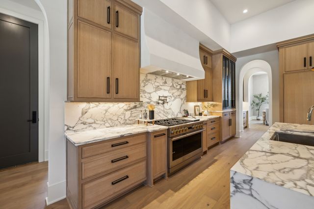 8104 Turning Point Dr, Brentwood, TN 37027