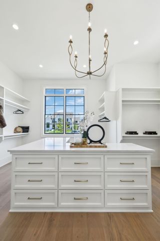 8104 Turning Point Dr, Brentwood, TN 37027