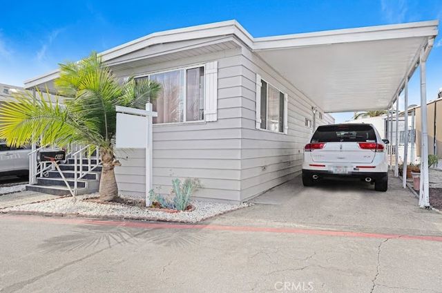 17705 S Western 64, Gardena, CA 90248