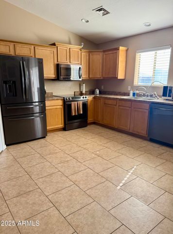 9925 W BRADSHAW Drive, Arizona City, AZ 85123