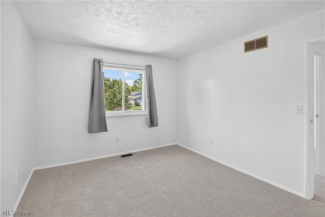 3234 Fillmore Drive, Brunswick, OH 44212