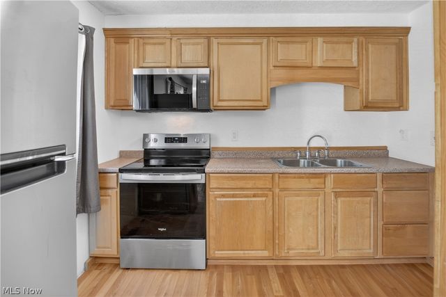 3234 Fillmore Drive, Brunswick, OH 44212