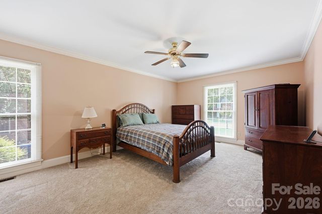 4620 Fairvista Drive, Charlotte, NC 28269