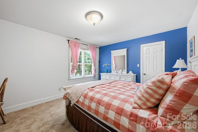 4620 Fairvista Drive, Charlotte, NC 28269