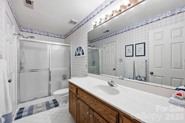 4620 Fairvista Drive, Charlotte, NC 28269