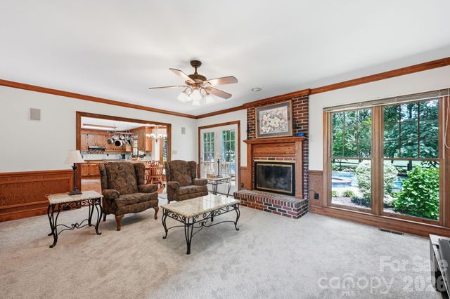 4620 Fairvista Drive, Charlotte, NC 28269
