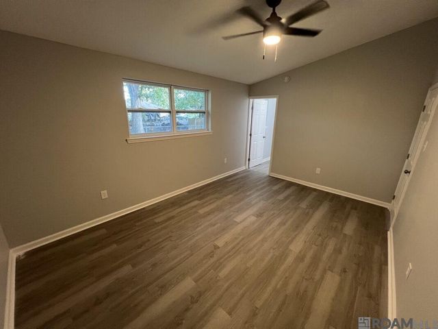 8803 Orleans Dr, Baton Rouge, LA 70810